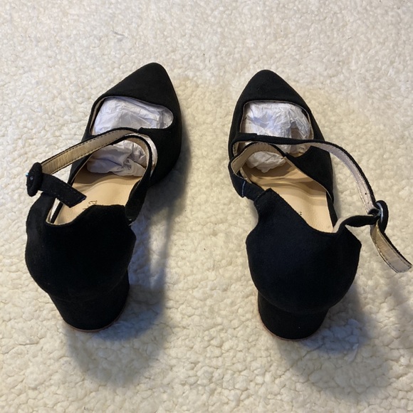 omthaka Women's Dress Shoes Pointed Toe Low Heel Pumps Cross Strap Shoes - Picture 5 of 6